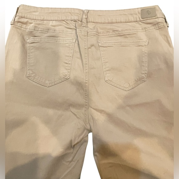 🤎🔥CELEBRITY PINK Jayden Skinny Khaki Pants size 15/32. Awesome pants - stretch! - Picture 5 of 16